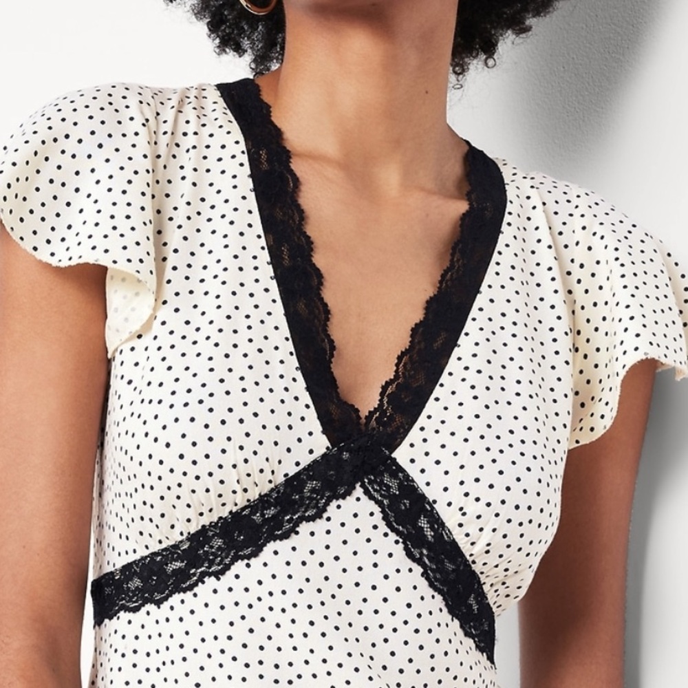 🏖️10 items for $20 ☀️ Old NavBlack and White Polka Dot Fit Flare crepe lace trim - Picture 4 of 6